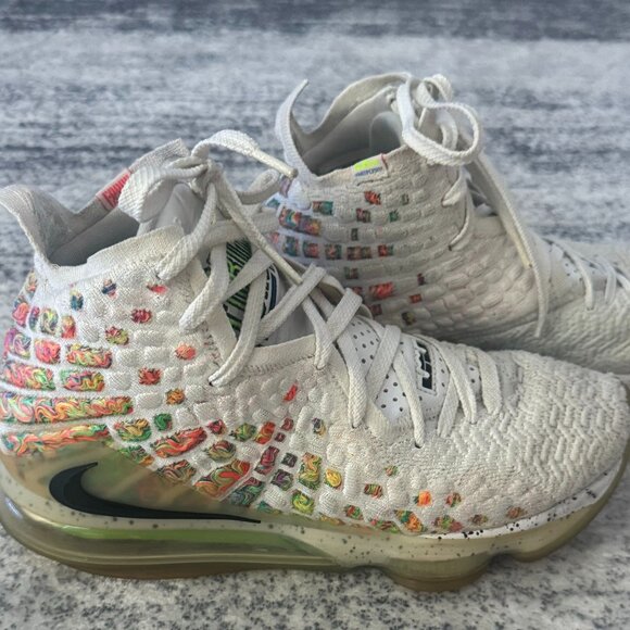 LeBron 17 EP 'Air Command Force' - Picture 2 of 11